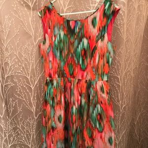 Knee length cocktail dress 💕